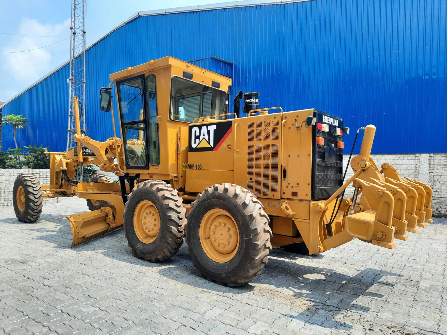 CAT 140K