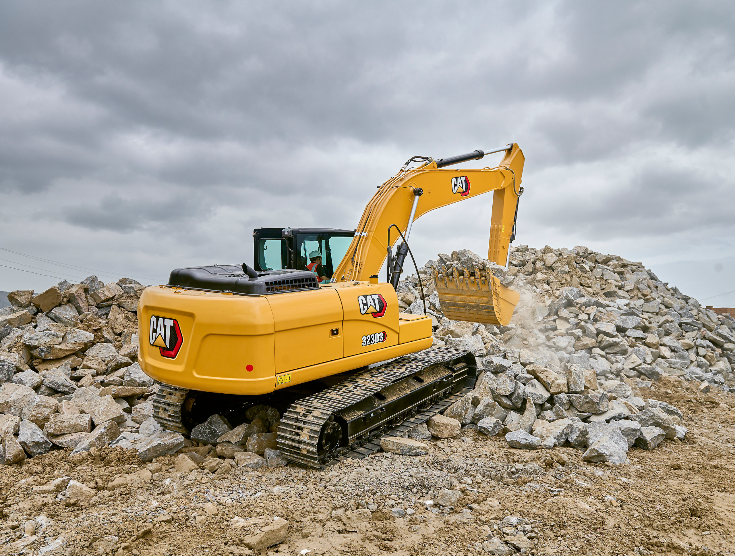 7 Mistakes Contractors Make When Buying Their First Used Construction Machine